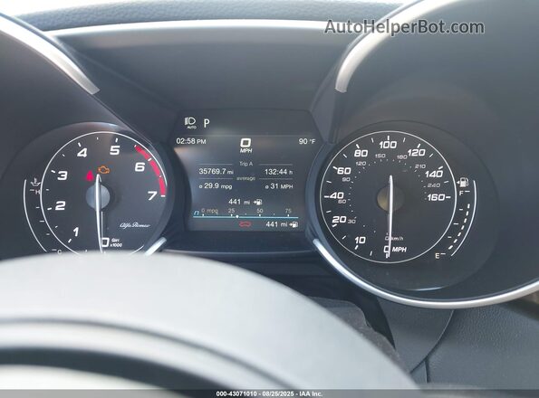 ZARFAMAN9N7664570 2022 ALFA ROMEO GIULIA Turquoise 