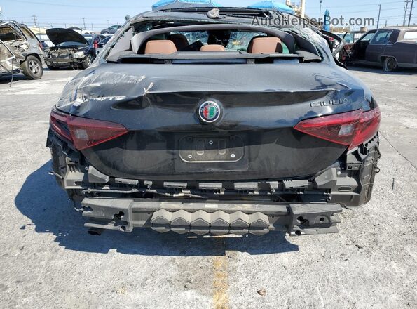 ZARFAMBN1M7647212 2021 ALFA ROMEO GIULIA Black 