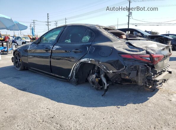 ZARFAMBN1M7647212 2021 ALFA ROMEO GIULIA Black 