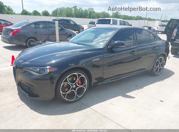 ZARFAMBN9R7677677 2024 ALFA ROMEO GIULIA Black Przód lewy