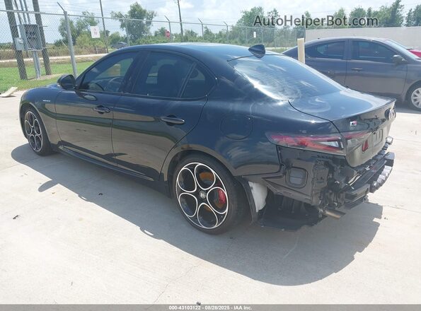 ZARFAMBN9R7677677 2024 ALFA ROMEO GIULIA Black Tył lewy