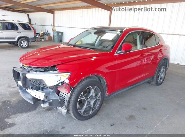 ZASFAKBN2J7B79671 2018 ALFA ROMEO STELVIO Красный 
