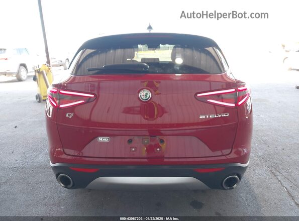 ZASFAKBN2J7B79671 2018 ALFA ROMEO STELVIO Красный 
