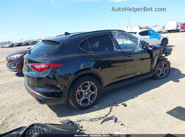 ZASPAJAN9N7D32102 2022 ALFA ROMEO STELVIO Black Tył prawy