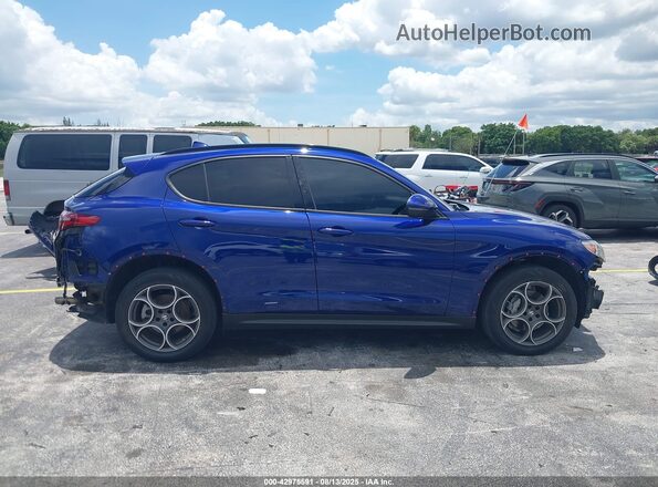 ZASPAJANXN7D37650 2022 ALFA ROMEO STELVIO Blue 