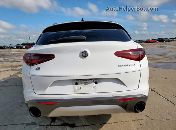 ZASPAKBN0N7D29271 2022 ALFA ROMEO STELVIO White 