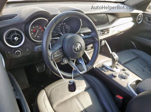 ZASPAKBN0N7D29271 2022 ALFA ROMEO STELVIO White 