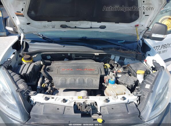 ZFBERFAB4H6G92471 2017 RAM PROMASTER CITY Белый Вид сзади