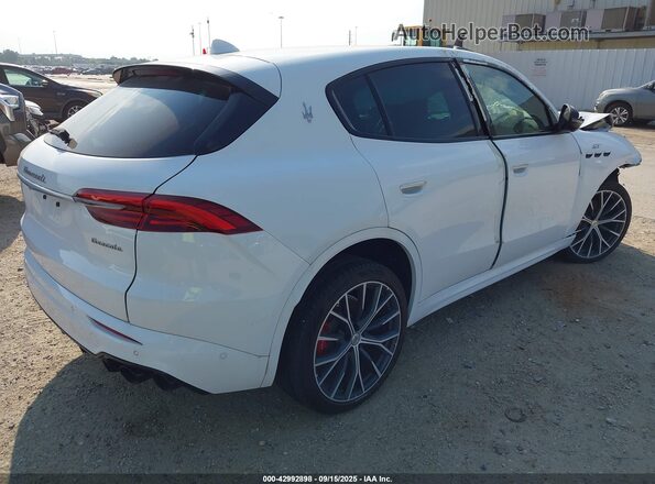 ZN682AVA0P7439641 2023 MASERATI GRECALE White 