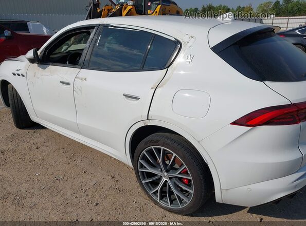 ZN682AVA0P7439641 2023 MASERATI GRECALE White 