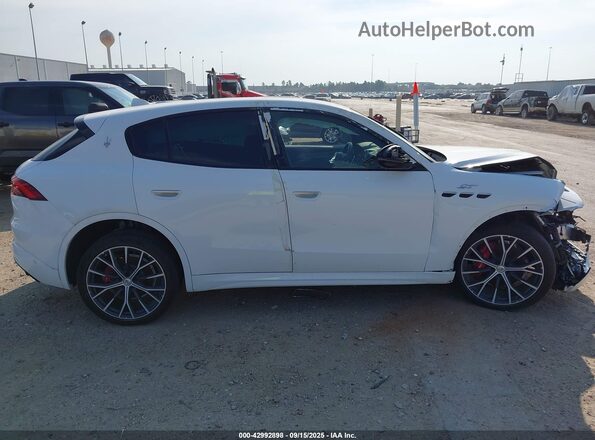 ZN682AVA0P7439641 2023 MASERATI GRECALE White 