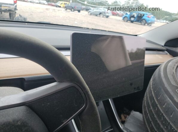 5YJ3E1EB9LF600360 2020 TESLA MODEL Red Vista de los asientos traseros