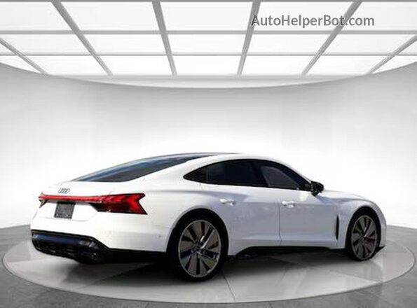 WAUEJBFWXN7003204 2022 AUDI E-TRON White წინა მარჯვენა