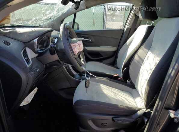 3GNCJKSBXKL235832 2019 CHEVROLET TRAX Gray Առջևի վահանակի տեսք