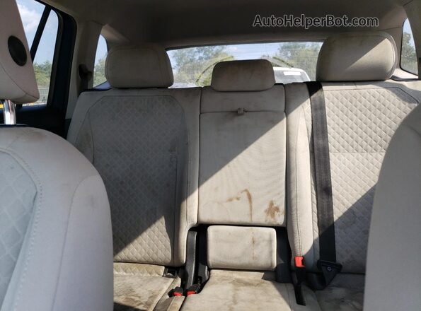 3VV1B7AX3LM100843 2020 VOLKSWAGEN TIGUAN Blue Вид задньої частини салону