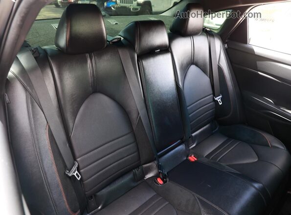 4T1EA1AB1NU011XXX 2022 TOYOTA AVALON Silver 