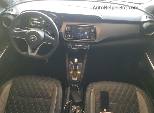 3N1CP5CU7JL500619 2018 NISSAN KICKS White 