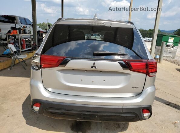 JA4AZ3A37LJ001515 2020 MITSUBISHI OUTLANDER Silver Front interior view