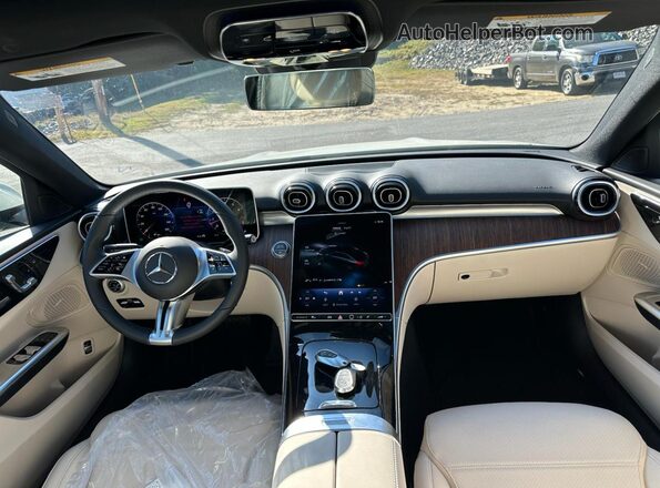 W1KAF4HB6SR288627 2025 MERCEDES-BENZ C-CLASS White Widok tylnych siedzeń