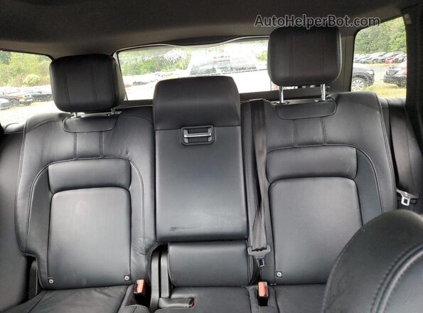 SALGR2RV9JA510740 2018 LAND ROVER RANGE ROVER Black Widok wnętrza z tyłu