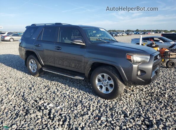 JTEZU5JR2K5205732 2019 TOYOTA 4RUNNER Серый Вид спереди