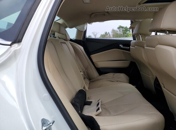 19UUB5F48MA012840 2021 ACURA TLX White Vista de los asientos traseros