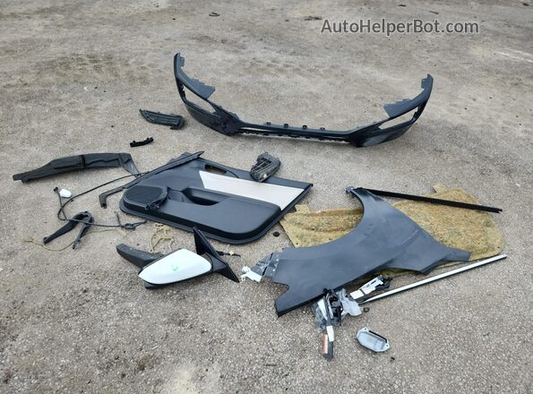 19XZE4F52LE009636 2020 HONDA INSIGHT White Vista del compartimento del motor