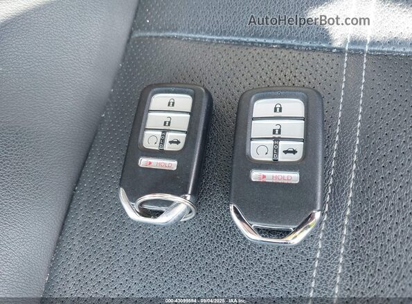 19XZE4F92LE010983 2020 HONDA INSIGHT Blue 