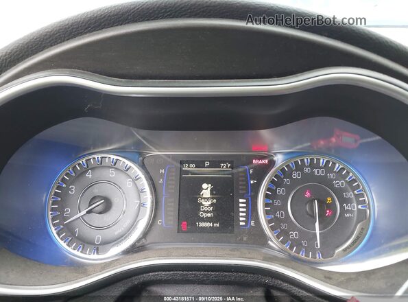 1C3CCCAB9GN103120 2016 CHRYSLER 200 Blue Вид задніх сидінь