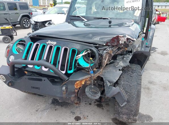 1C4HJWEG8GL334973 2016 JEEP WRANGLER UNLIMITED Black Widok z przodu