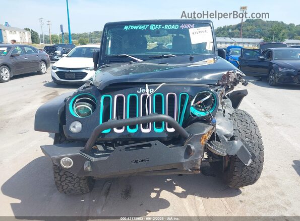 1C4HJWEG8GL334973 2016 JEEP WRANGLER UNLIMITED Black Widok zestawu wskaźników