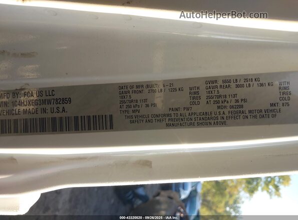 1C4HJXEG3MW782859 2021 JEEP WRANGLER UNLIMITED Белый Вид подкапотного пространства