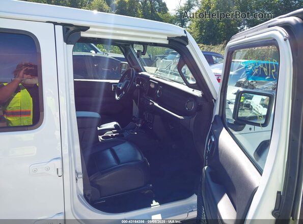 1C4JJXP64NW229631 2022 JEEP WRANGLER White Вид салону спереду