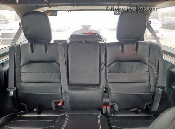 1C4JJXP67PW608366 2023 JEEP WRANGLER Silver Widok tylnych siedzeń
