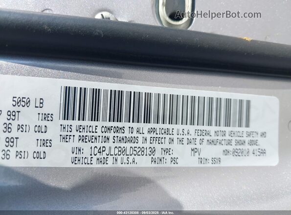 1C4PJLCB0LD528130 2020 JEEP CHEROKEE Silver Engine compartment view