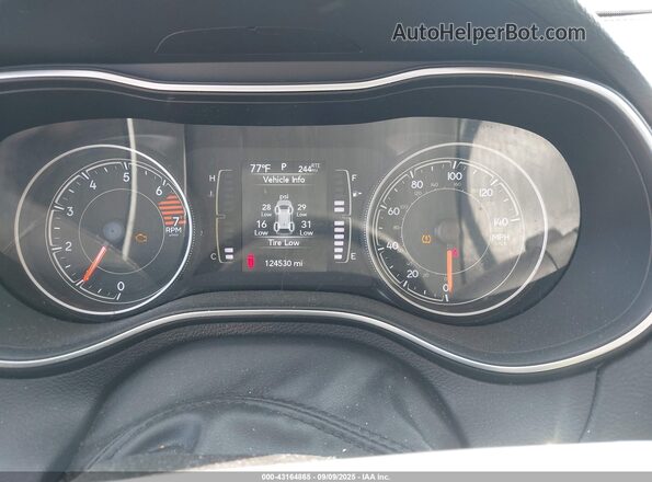 1C4PJLCB4LD652630 2020 JEEP CHEROKEE Silver უკანა სავარძლების ხედი