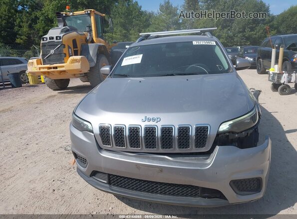 1C4PJLCB4LD652630 2020 JEEP CHEROKEE Silver უკანა სალონის ხედი