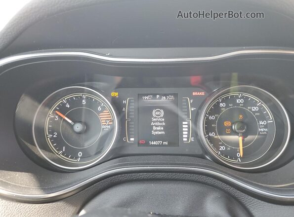 1C4PJLCB7LD615135 2020 JEEP CHEROKEE Белый Вид щитка приборов