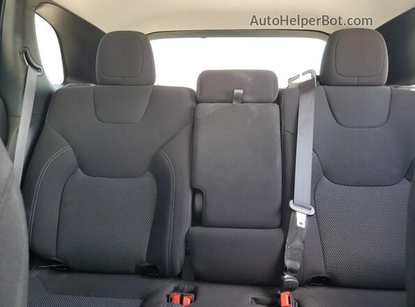 1C4PJLCB7LD615135 2020 JEEP CHEROKEE Белый Вид задних сидений
