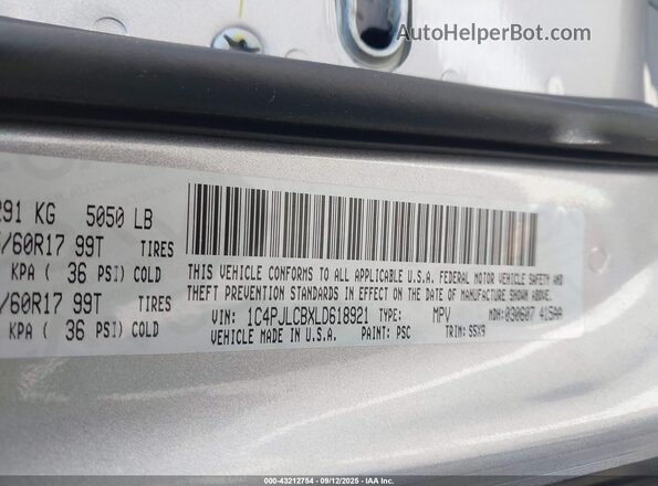1C4PJLCBXLD618921 2020 JEEP CHEROKEE Silver ძრავის განყოფილების ხედი