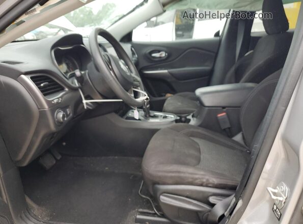 1C4PJLCBXMD121241 2021 JEEP CHEROKEE Silver წინა სალონის ხედი
