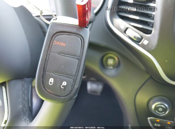 1C4PJLLB3LD585518 2020 JEEP CHEROKEE Gray Widok deski rozdzielczej