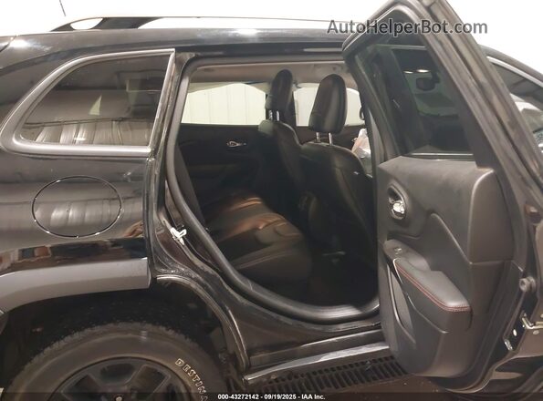 1C4PJMBX1LD627056 2020 JEEP CHEROKEE Черный Вид наклейки с VIN-кодом