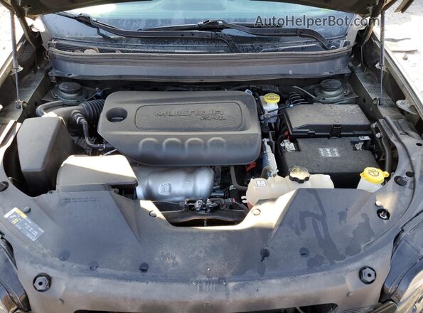 1C4PJMCB4LD522529 2020 JEEP CHEROKEE Green Widok wnętrza z tyłu