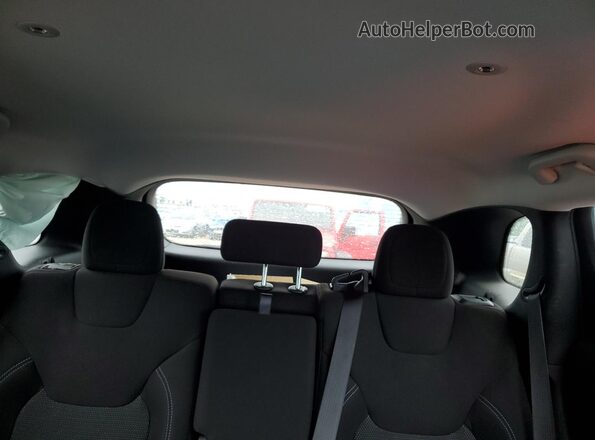 1C4PJMCB6LD540238 2020 JEEP CHEROKEE Blue Rear seats view