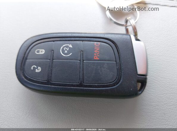 1C4PJMLB4LD526029 2020 JEEP CHEROKEE Burgundy Առջևի վահանակի տեսք