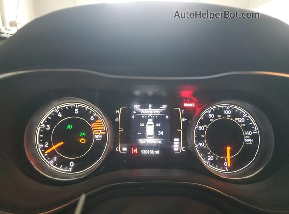 1C4PJMLB9LD590650 2020 JEEP CHEROKEE Gray Սարքավորումների վահանակի տեսք