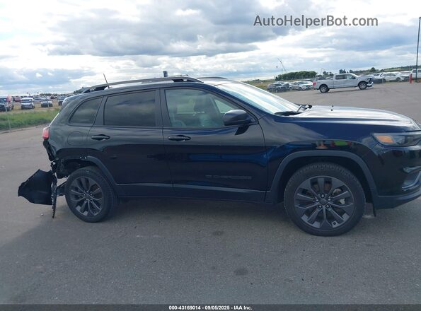 1C4PJMMX4MD213705 2021 JEEP CHEROKEE Black Rear interior view