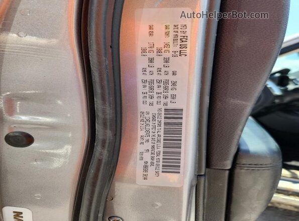 1C4RDJAG1JC497475 2018 DODGE DURANGO Silver 