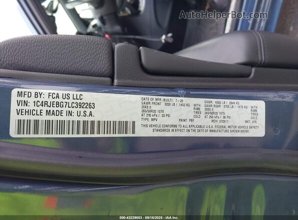 1C4RJEBG7LC392263 2020 JEEP GRAND CHEROKEE Blue Engine compartment view